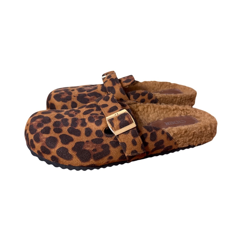 NWOT Cider Leopard Print Slip-On Shoes size 9 - Picture 3 of 6